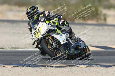 media/Nov-02-2025-CVMA (Sun) [[337aff29ab]]/Race 11-Amateur Supersport Open/